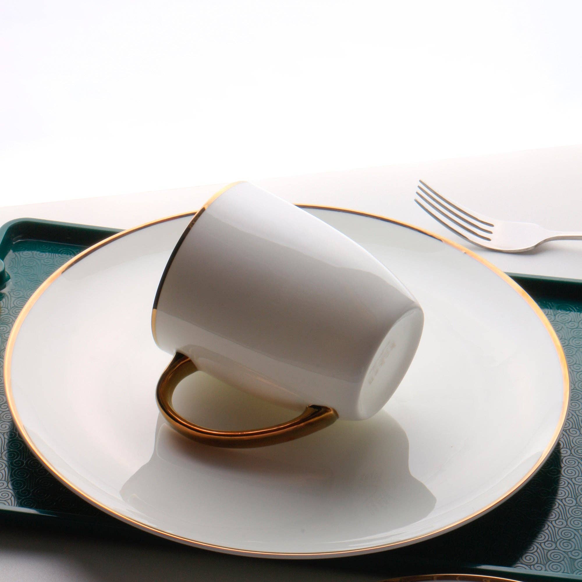 koken - Wholesale Dinnerware Set - KOKEN - 16 Pc Dinnerware sets for 4 - Porcelain dinnerware set - Plates and bowls sets - Dishes Set for 4 – Microwave safe plates and bowls sets - kitchen sets for home - White plates And Golden Rim12