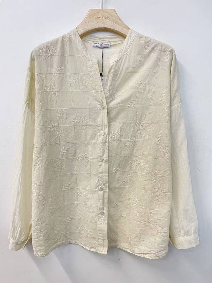 SUNNY STUDIO - Wholesale Button Down Shirt - Women's - Light long-sleeve blouse