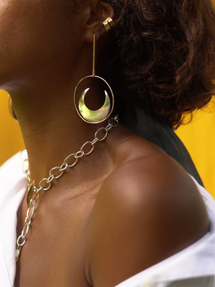 Boucles d'oreilles éclipse lunaire pour la vente par Zelik