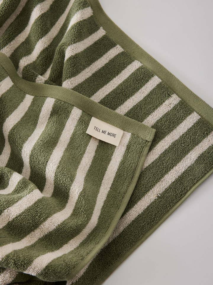 Accappatoio Bonnie a righe in spugna per la vendita all'ingrosso da parte di Tell Me More