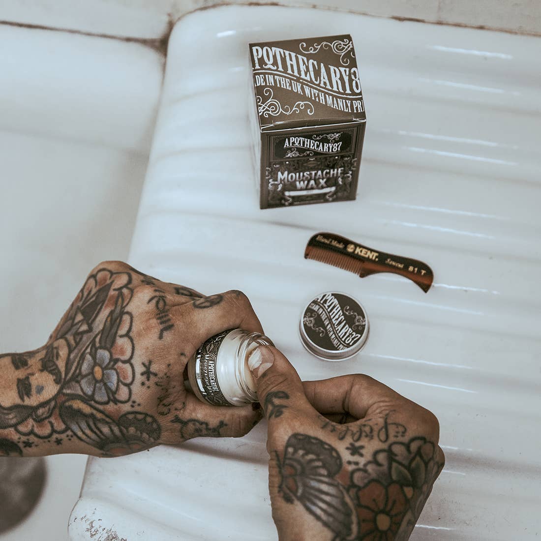 Apothecary 87 - Vendita all'ingrosso Prodotti per la barba - Cera per baffi5