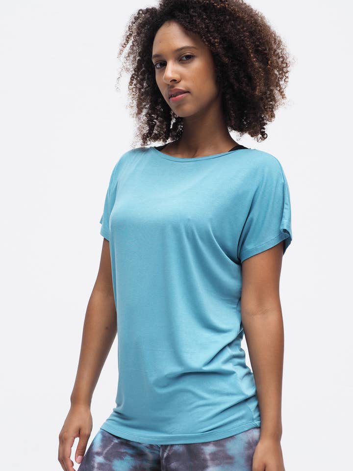 Tè Manavi turchese per la vendita all'ingrosso da parte di Kismet Yogastyle