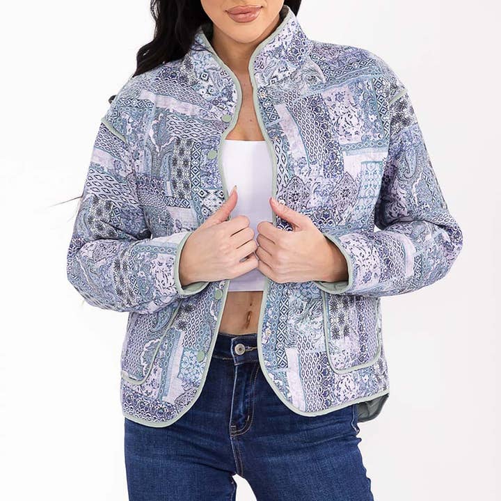 BK015J- Gemusterte Patchwork-Print-Jacke mit Knopfleiste für den Großhandel von IWT Brands