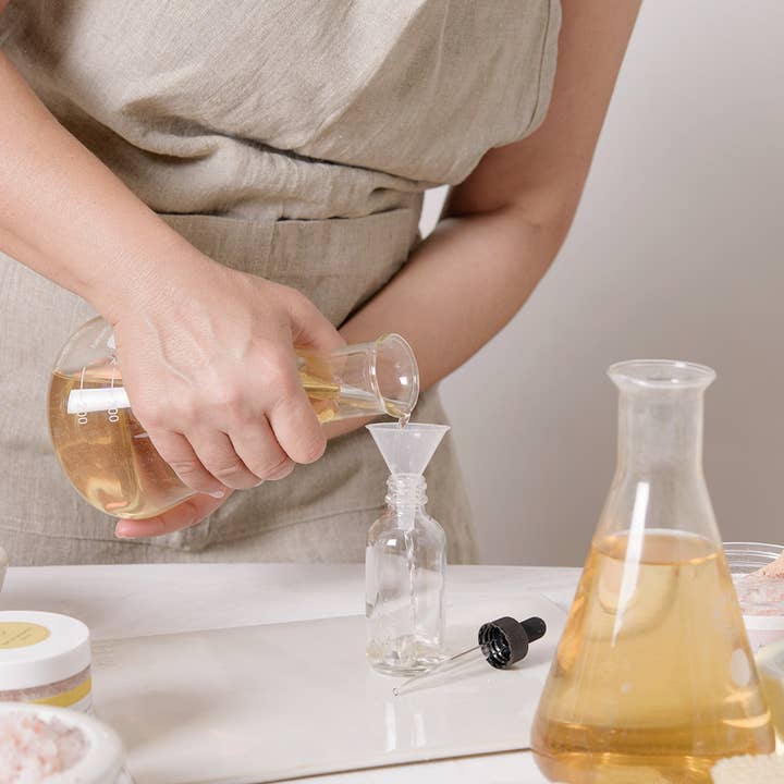 Lizush - Wholesale Shower Steamer/Bomb - Starter Pack- Mix scents-Bulk Shower Steamers-100 individual10