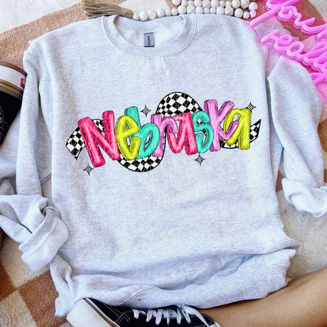 Nebraska Sweatshirt - Felgeblokte voor wholesale door Farmtown Printing Company
