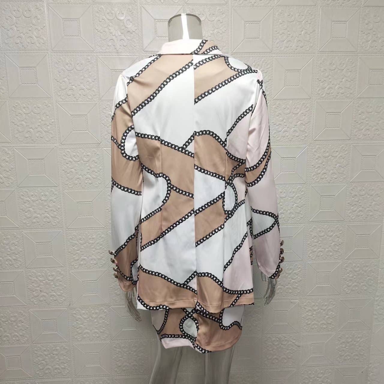 Lily Clothing - Vente Ensemble haut et jupe - Femme - Veste de costume à manches bouffantes imprimée à la mode30