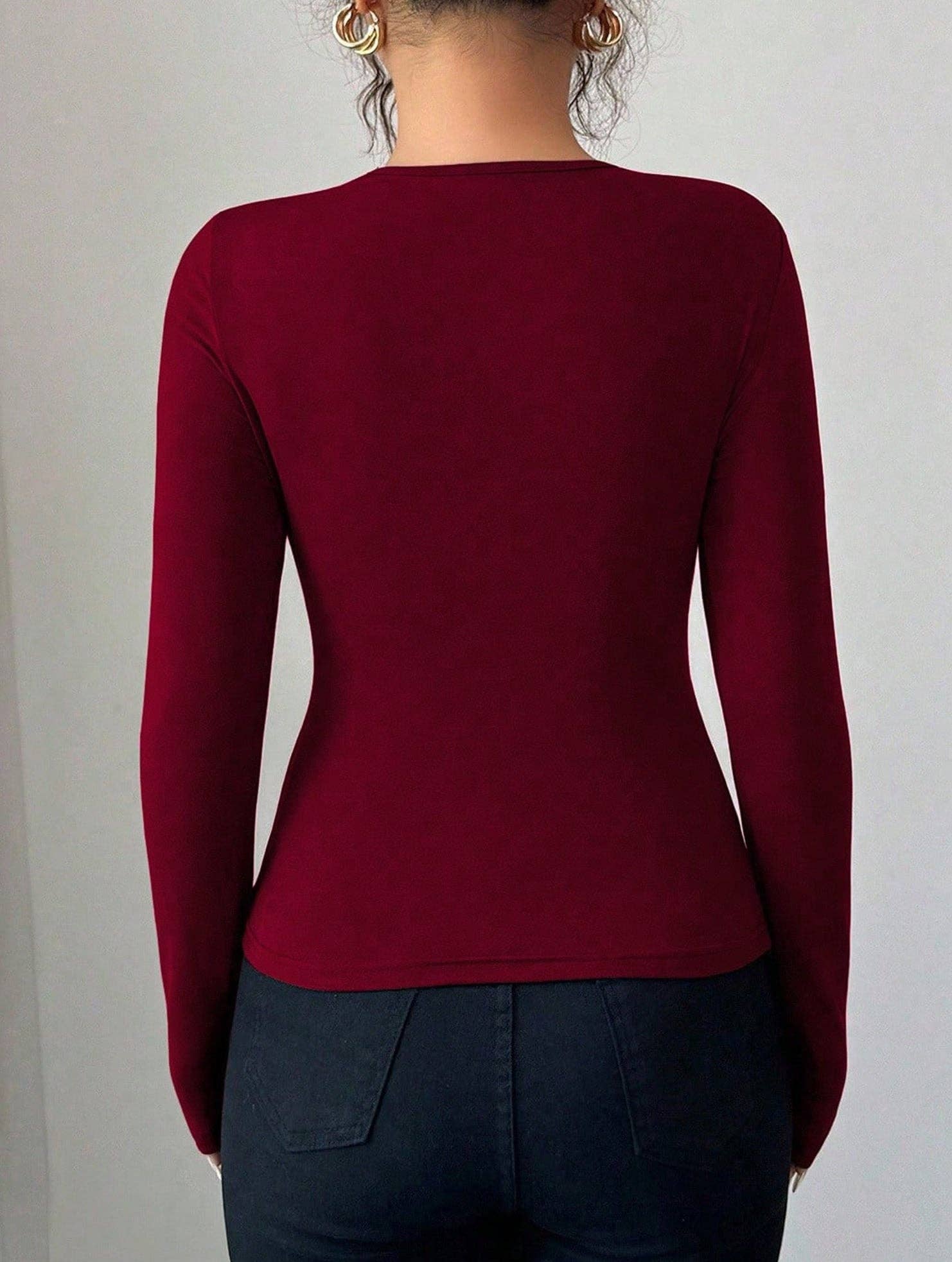 Lovenne - Wholesale Knit Top - Women's - Asymmetric cutout slim-fit top11