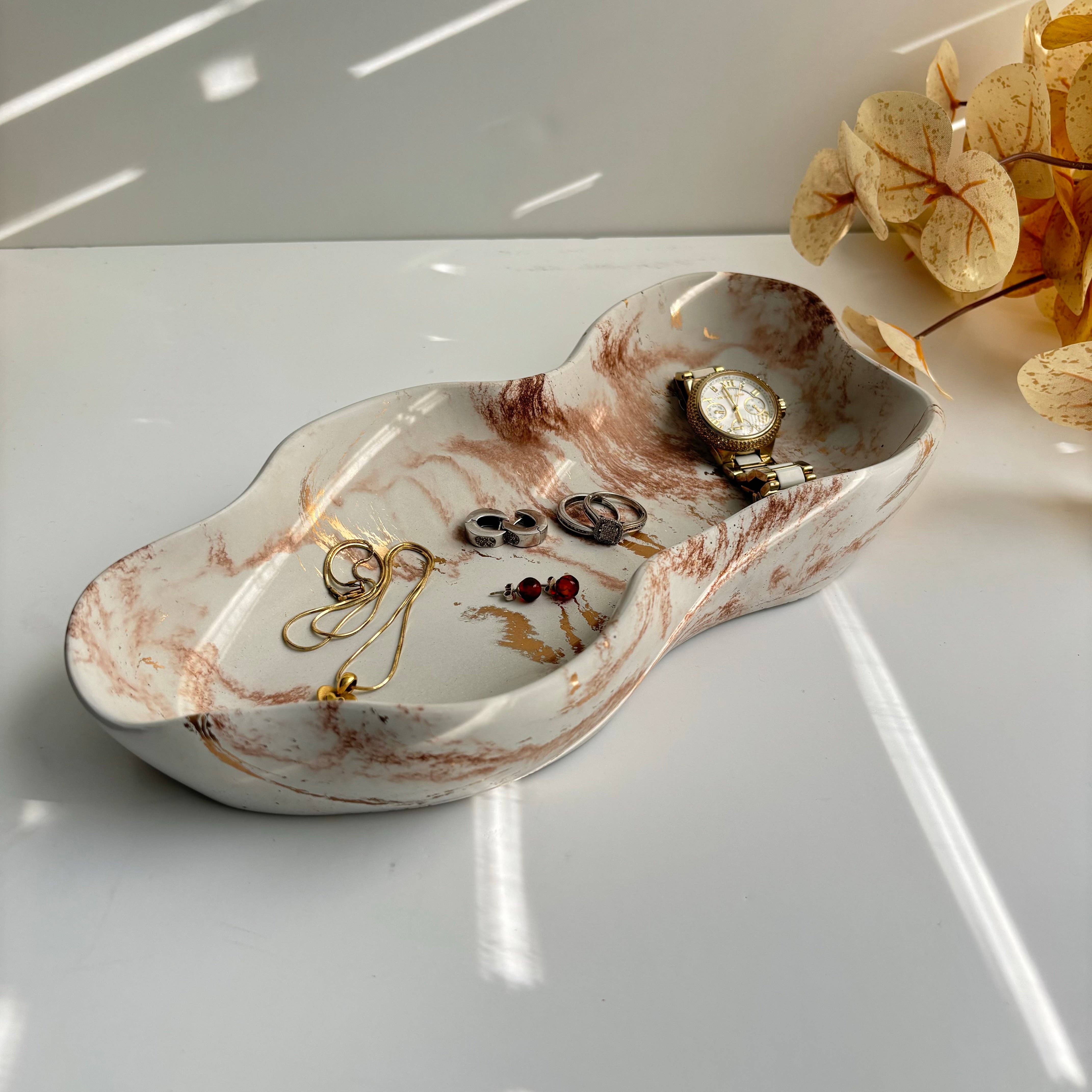 Fancy Concrete - Wholesale Decorative Plate/Dish/Bowl - Curvy Bowl - Wavy Oblong Tray/ Bowl1