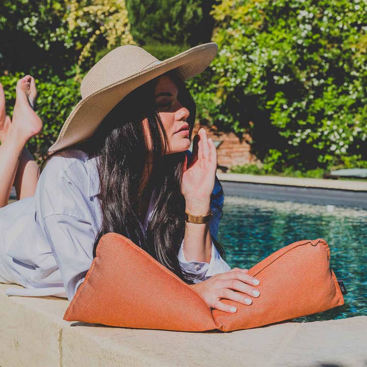 Udendørs nakkepude · PICUR Toulouse for engroshandel hos PETITS CADORS