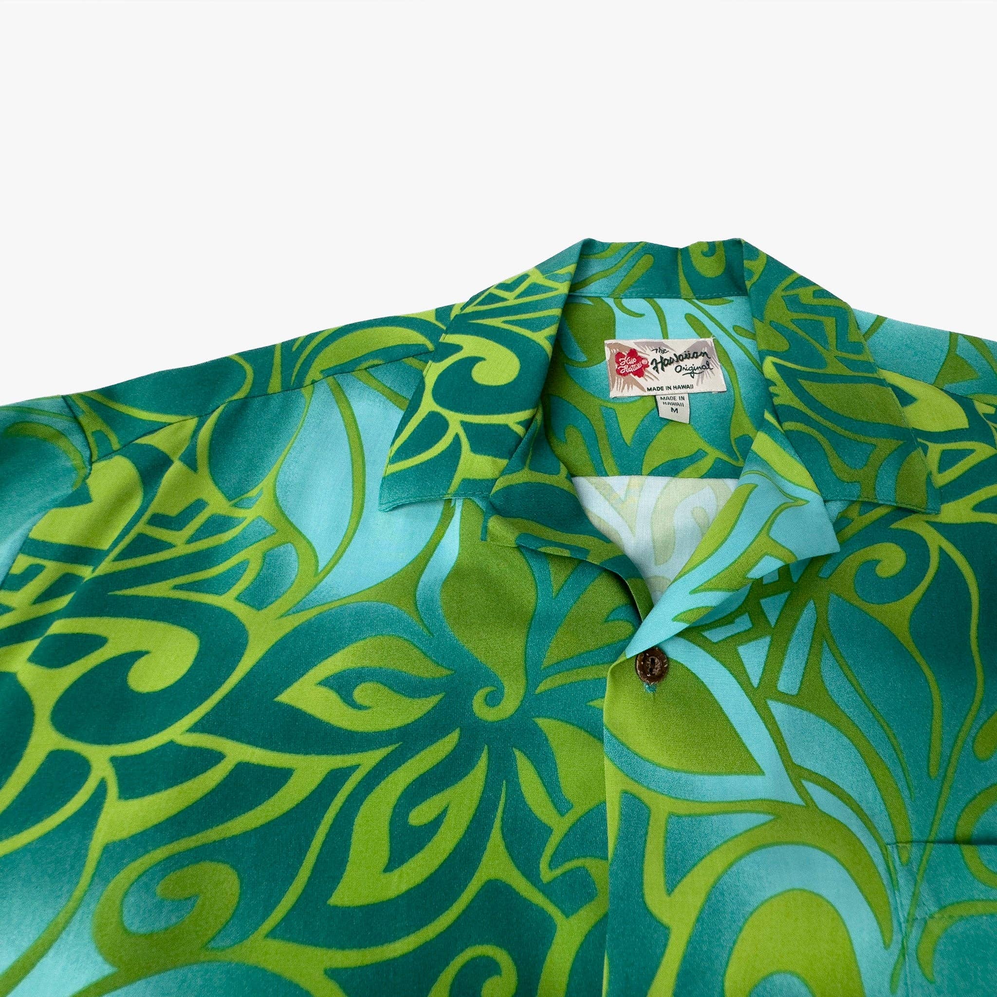 Hilo Hattie - Wholesale Button Down Shirt - Men's - Tribal Tiare Aloha Shirt1