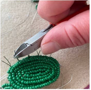 The Beaded Garden – wholesale DIY craft kit – Cactus Collection Craft Kit for Adults. Creative Gift.3