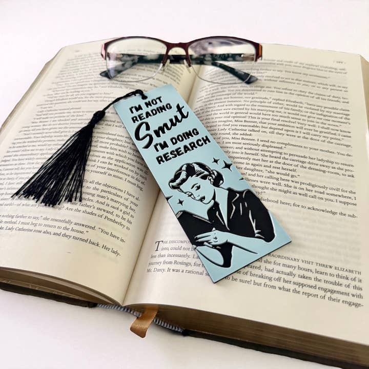 Twisted Layers - Wholesale Bookmark - I'm Not Reading Smut, I'm doing Research 3D Bookmark2