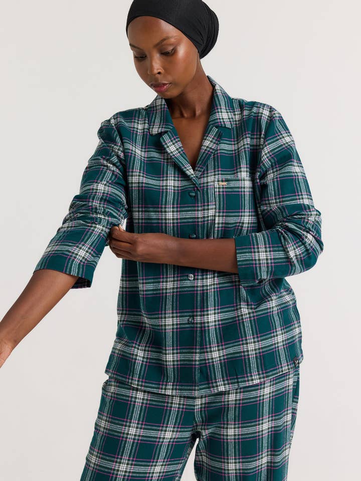 Plaid Long Pyjama Set in Green for wholesale on Faire1