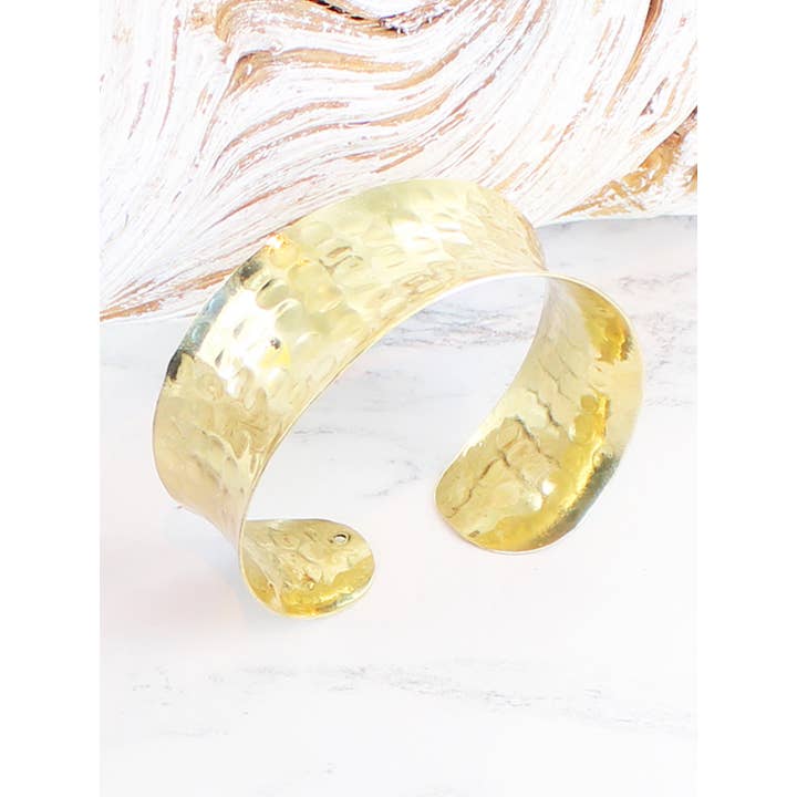 Suzie Blue - Wholesale Cuff Bracelet - KH1310G SOLID BEATEN METAL CUFF