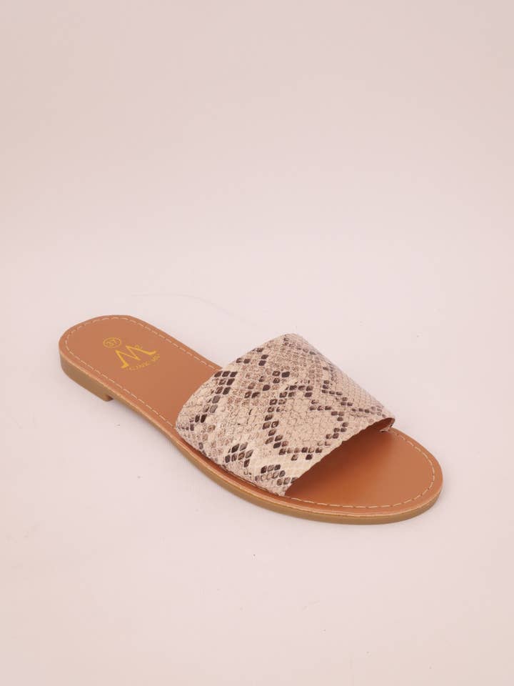 BELLICY / Cink-me - Wholesale Mules - Women's - Flat mules with a wide strap in faux leather, TXK7-23