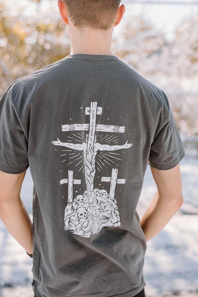 Hope Outfitters - Vendita all'ingrosso Maglietta serigrafata - Unisex - T-shirt con grafica He Overcame Death4