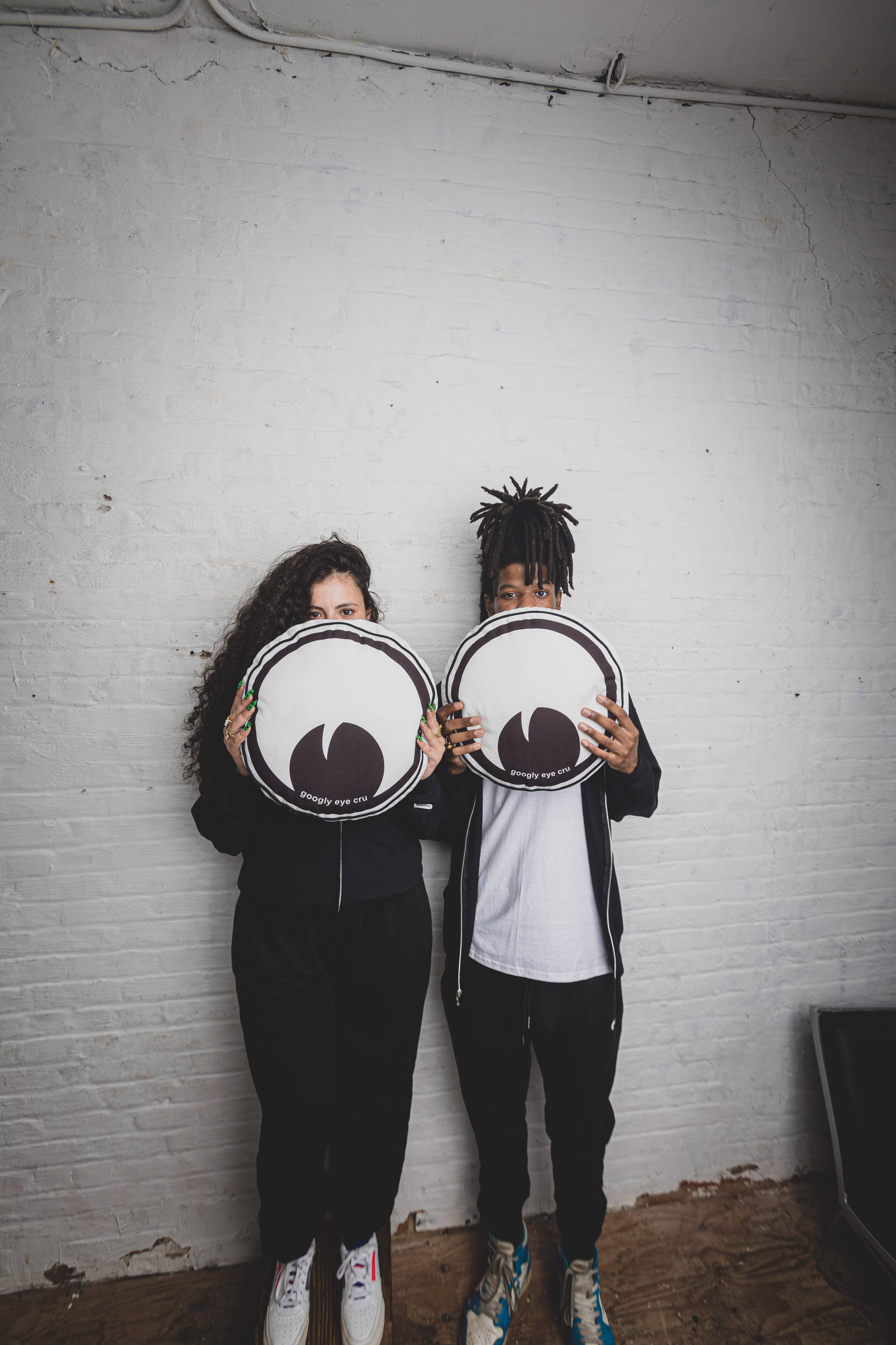 Googly Eye Cru - Wholesale Throw/Decorative Pillow - Googly Eye Cru Pillows2