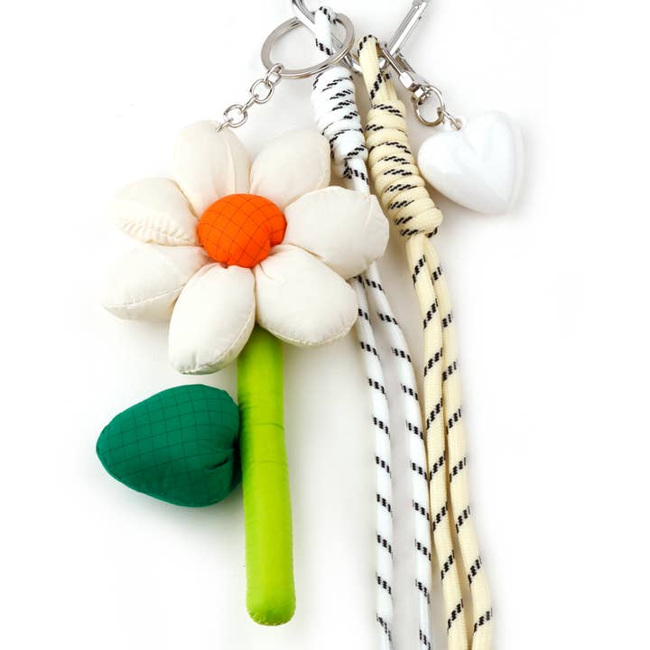 Miss Minna - Wholesale Keychain - Women's - Spring Flower Keychain0