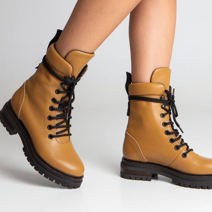 FW- LEONELLA, botins de couro mostarda por atacado de Baltarini