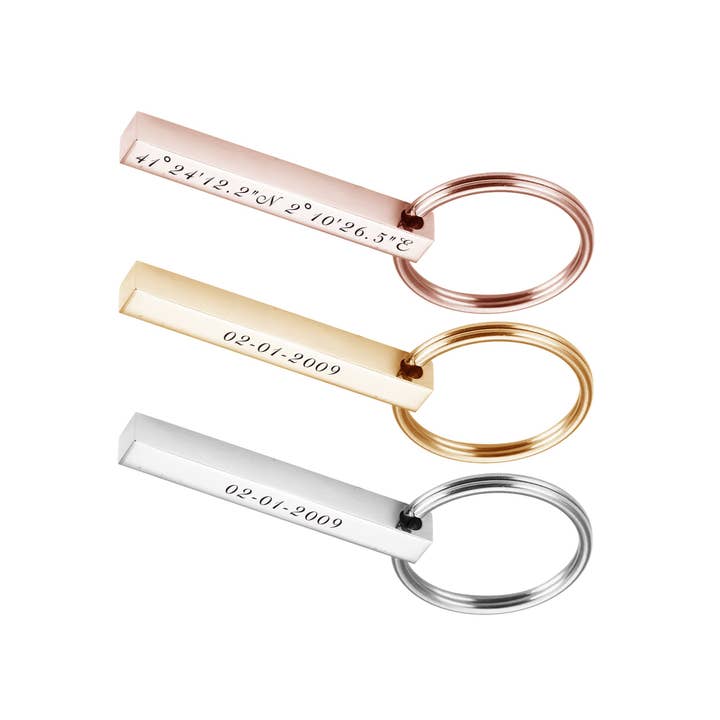 SoulfulMemory - Wholesale Keychain – Unisex - Personalized & Engraved Bar Pendant Key rings1