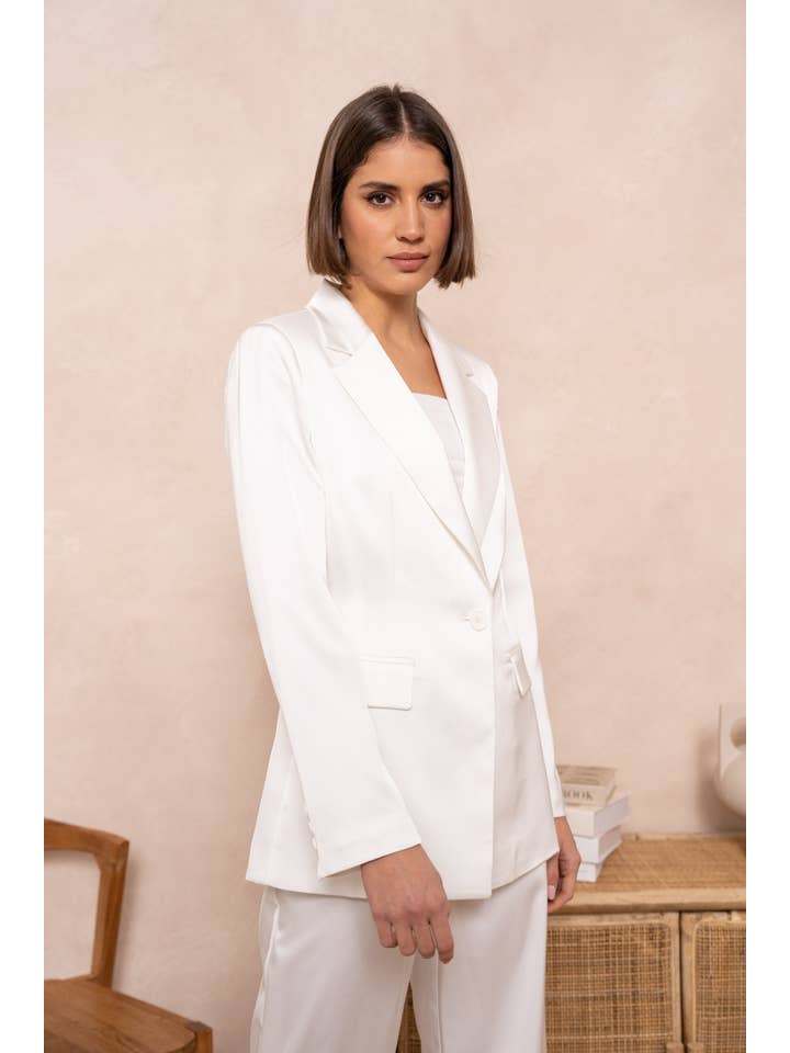 Attentif Paris - Vente Veste de tailleur – femme - Veste cintrée unie en satin71