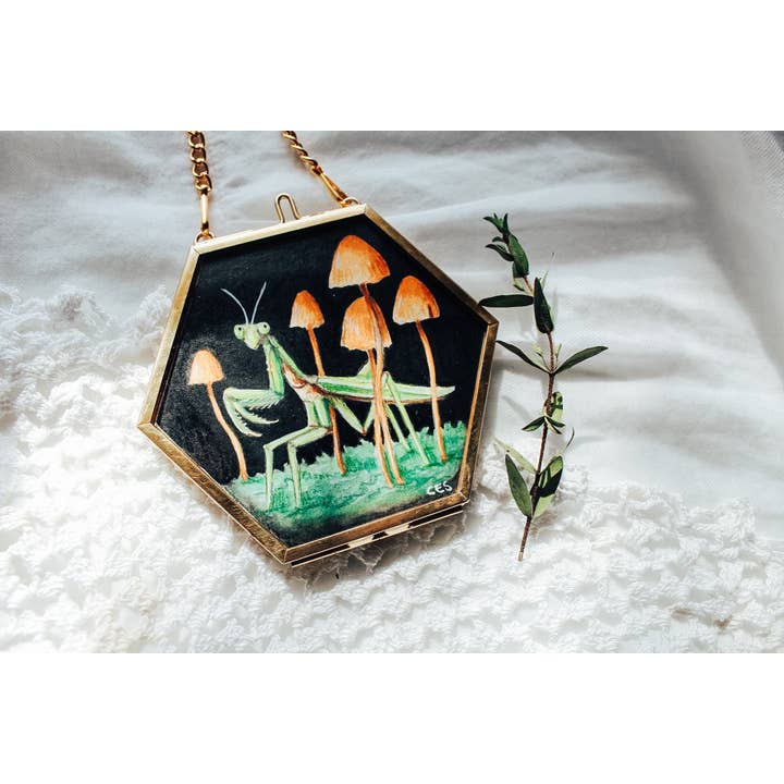 Impression encadrée Pixie Caps pour la vente par Brevity Art