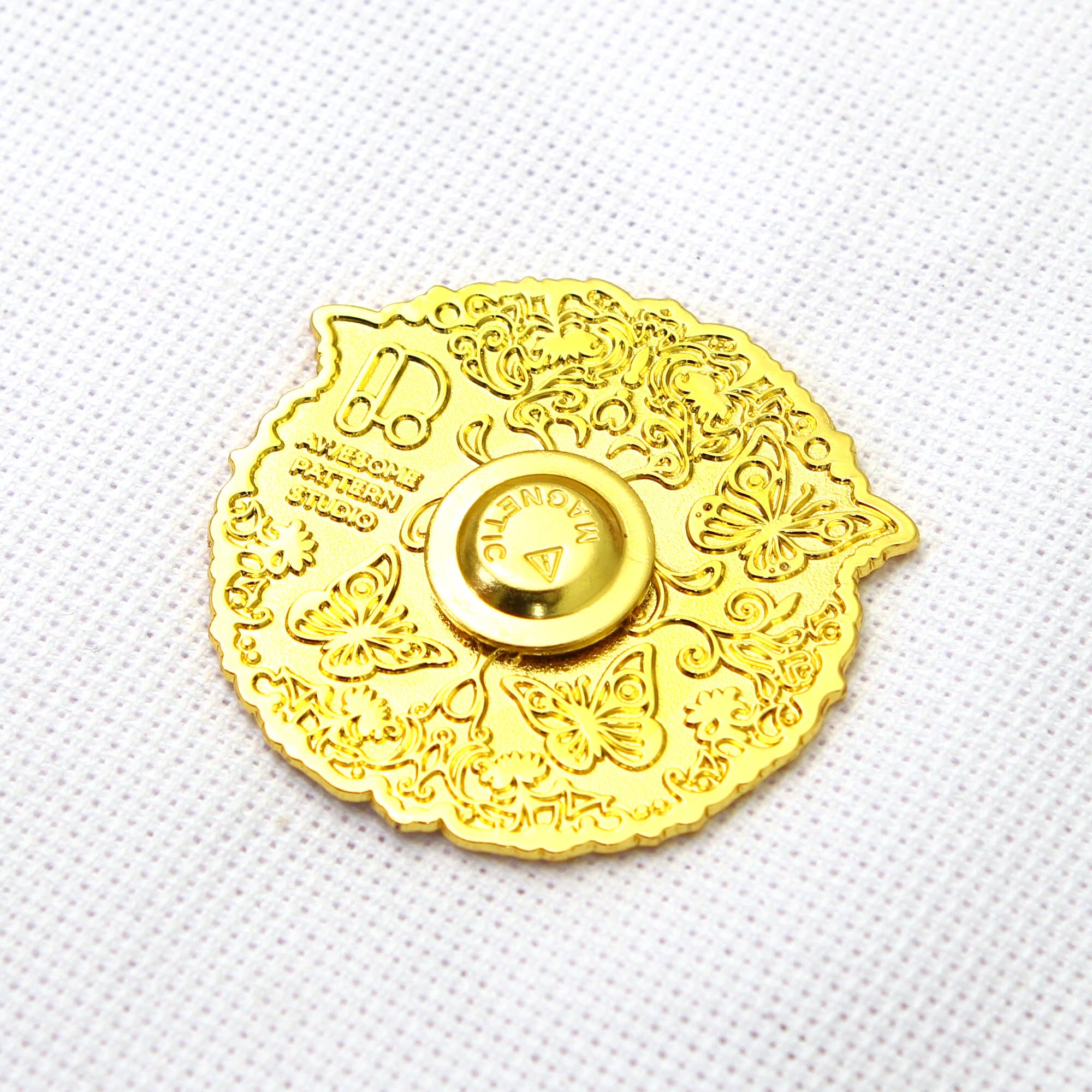 Awesome Pattern Studio - Wholesale Embroidery/Cross Stitch Supplies - Butterfly - Magnetic Needle Minder Set #14