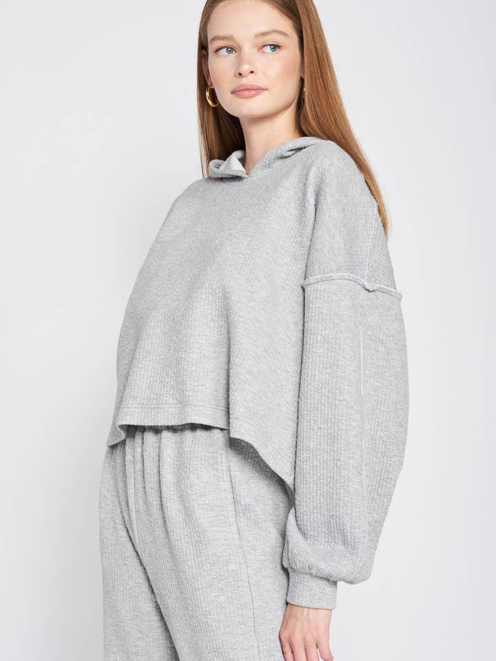 OVERSIZED CROP-TRUI MET HOOODIE voor wholesale door Emory Park