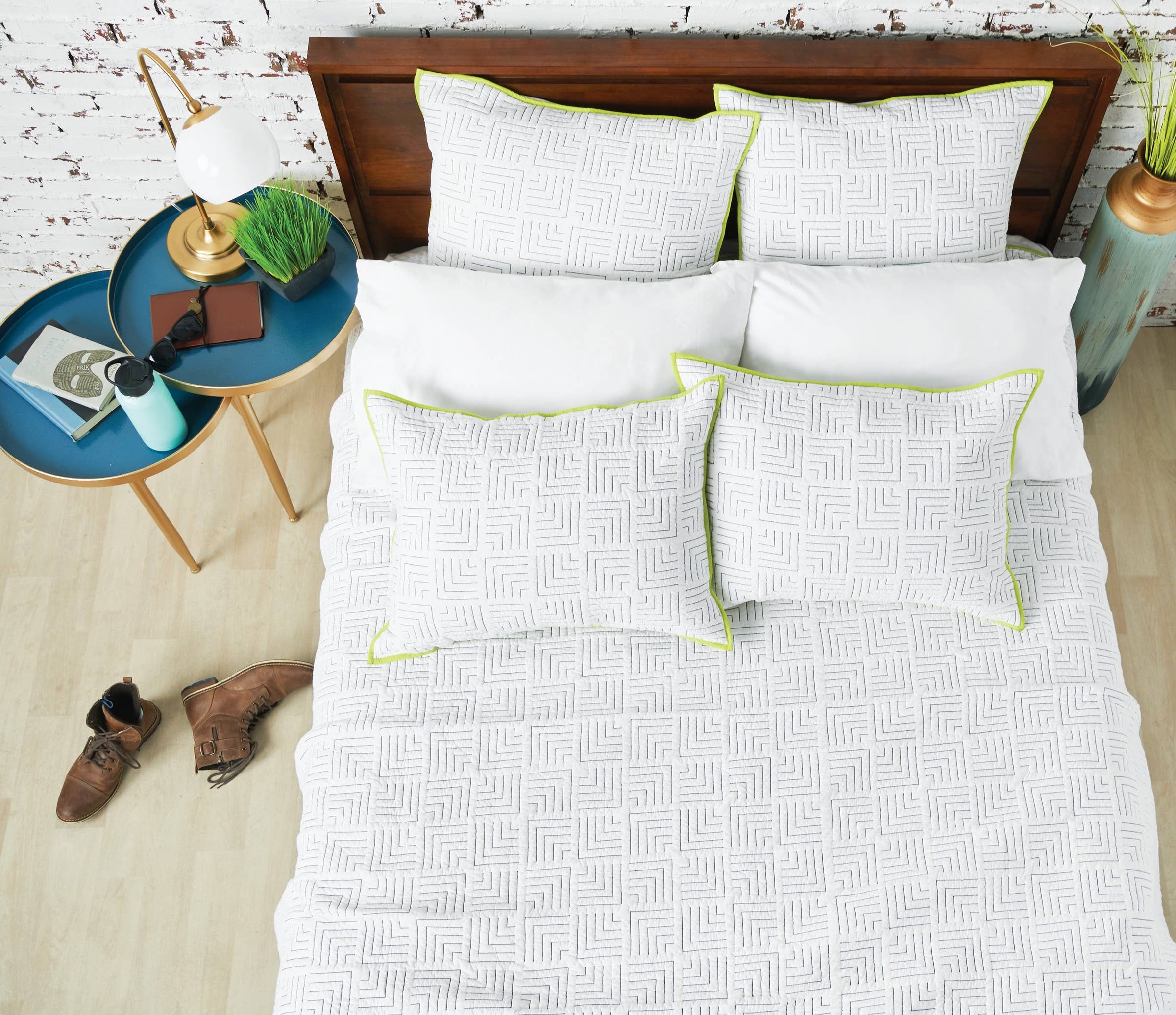 C&F Home - Wholesale Quilt - SALE Spencer Queen Quilt1