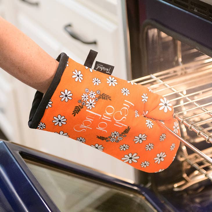 Wholesale Fresh Out of Fucks, Funny Oven Mitts for your shop