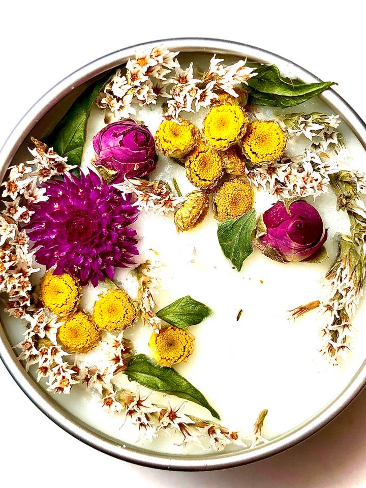 "Wildflowers" Botanical Soy Candle with flowers and other Purchase Wholesale spring items. Free Returns & Net 60 Terms on Faire trending on Faire.