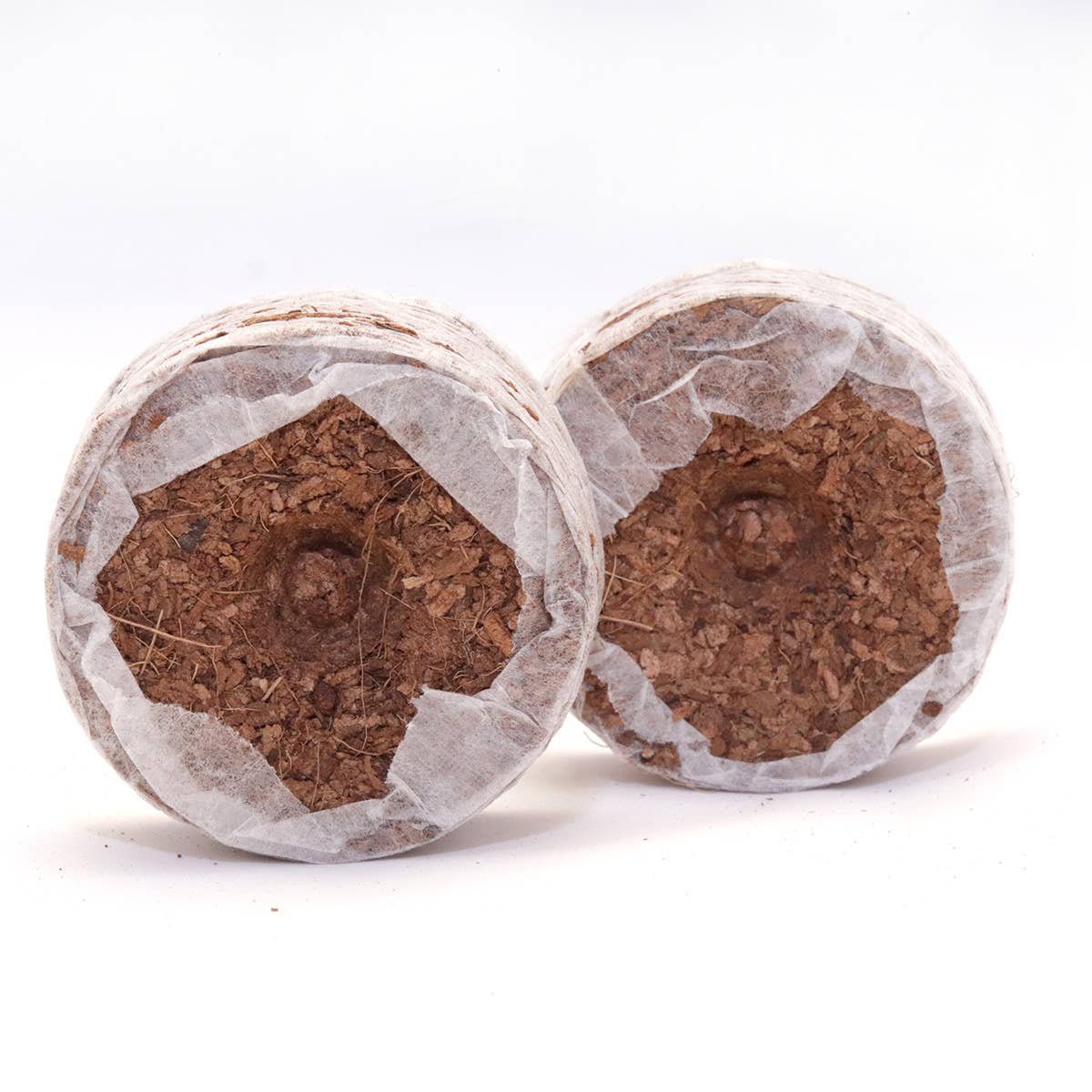 CoirProducts.co.uk of Salike Limited – wholesale Planting/potting soil – Coirproducts (cpuk) 38mm Coircoins (coir Pellets)10