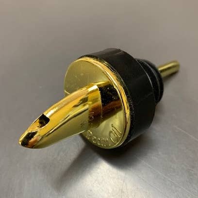 Beccuccio per olio di pecan per la vendita all'ingrosso da parte di Kinloch Plantation Products, LLC