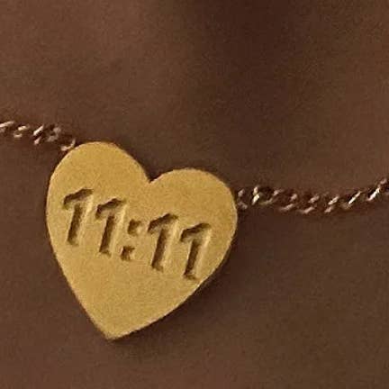 HoopLa - Vendita all'ingrosso Collana con ciondolo/pendaglio - 11:11 Collana a cuore in acciaio inossidabile