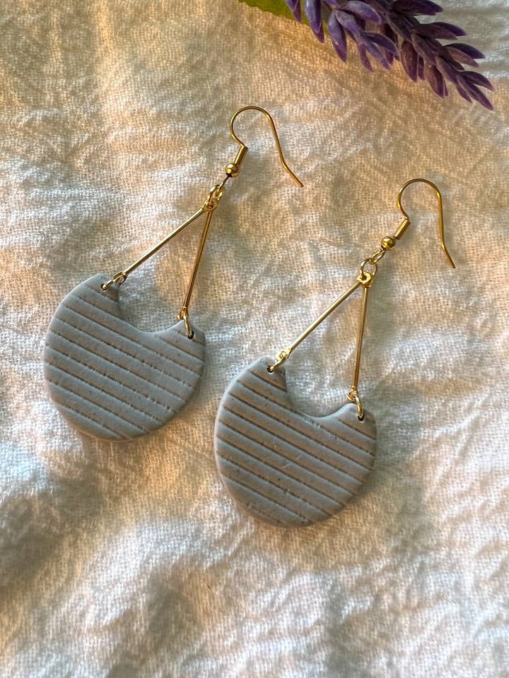 Vera - Brincos em Clay Polymer por atacado de Emmie Mae Clay - Handmade Jewelry