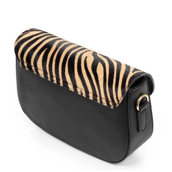 FIRENZE ARTEGIANI - Wholesale Shoulder Bag - Women's - Anghiari shoulder bag. Genuine Cavallino animal print leather.27