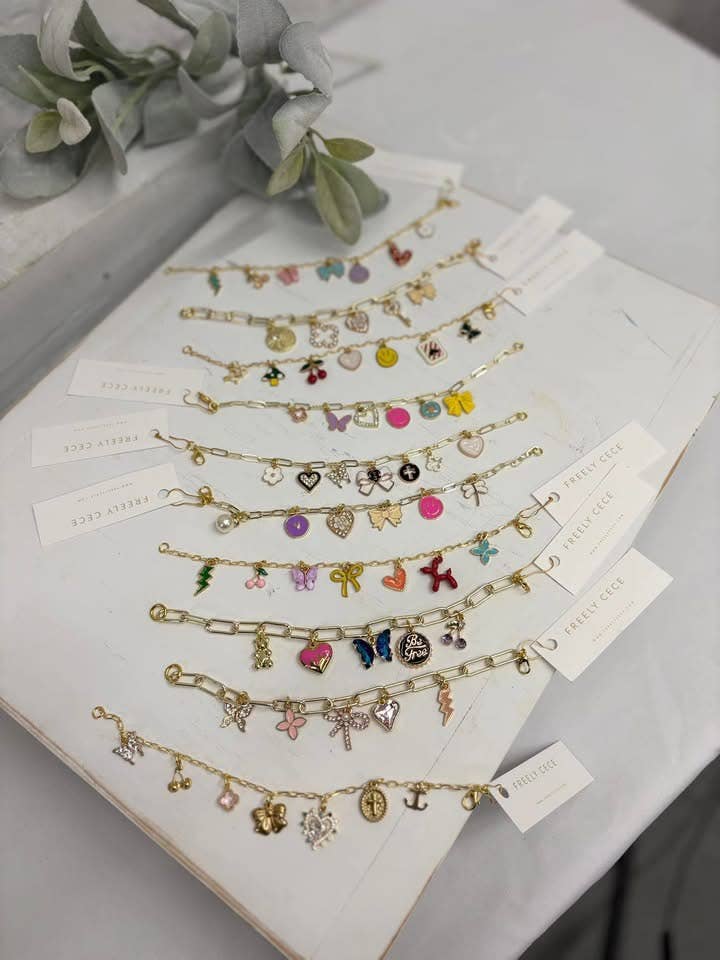 Freely Cece LLC - Wholesale Charm/Dangle Bracelet - Trendy Gold Everyday Charm Bracelet1