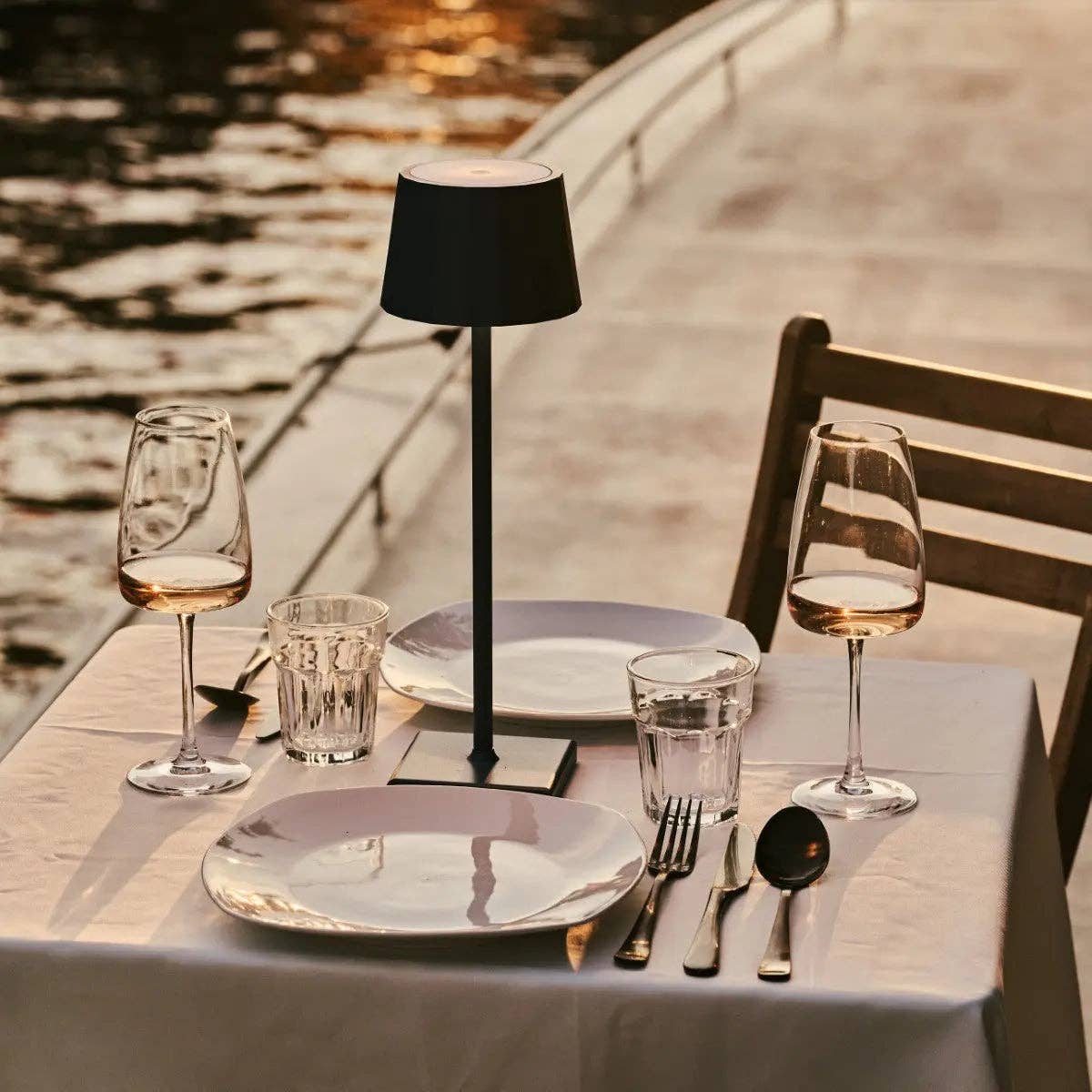 Tavellio - Wholesale Accent/Desk Lamp - William Pine Green Rechargeable Table Lamp | USB-C, Dimmable, 120-Hour Battery9