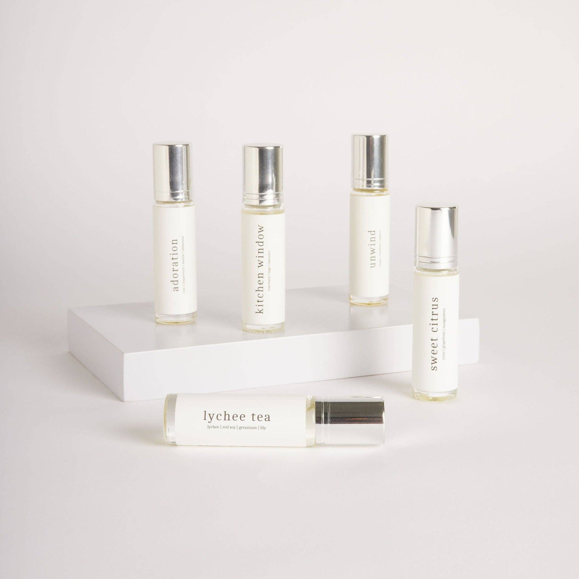 Yuzu Leaf – wholesale Roll-on-doft – Lychee Tea Roll-On Parfym (Lychee, Rött Te, Geranium, Lilja)1