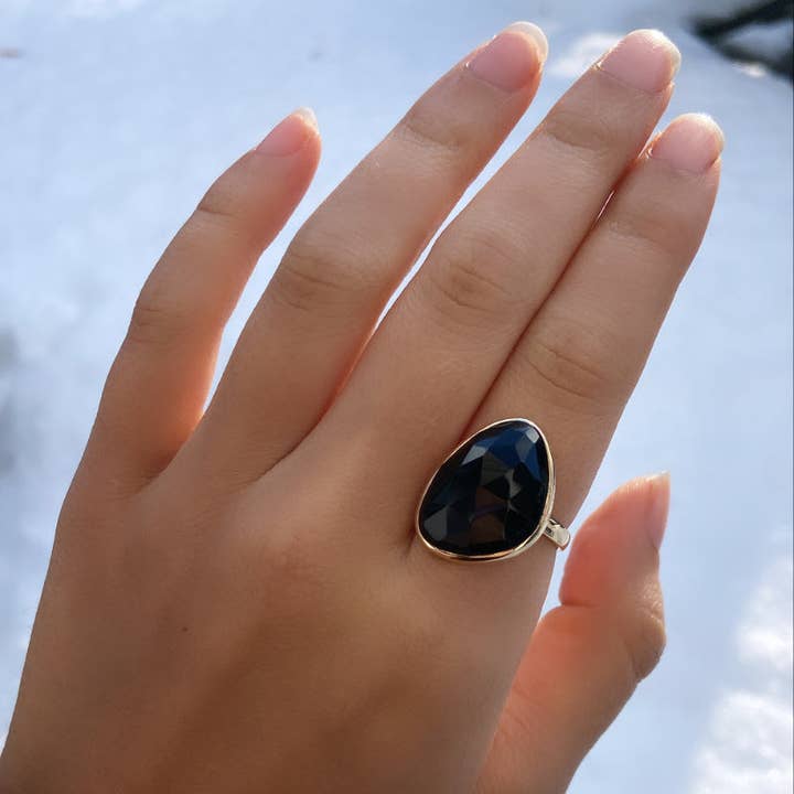 Kamaria Jewelry - Wholesale Cocktail/Statement Ring - Black Spinel Large Gemstone Cocktail Ring in Gold1
