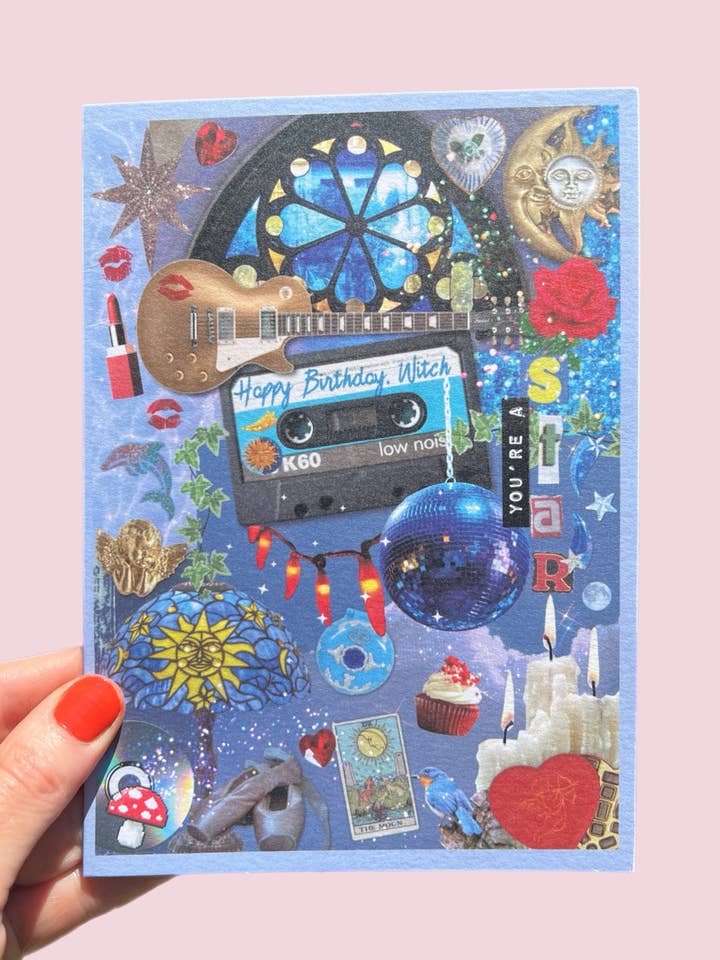 Cartão de Aniversário Cassete de Bruxa dos Anos 90 A7 GRANDE por atacado de Astral Weekend