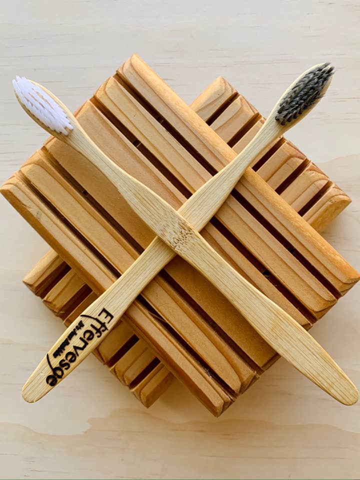 Juego de baño de madera - Salvajabón de cedro y cepillo de dientes de bambú para venta al por mayor de Effervesce
