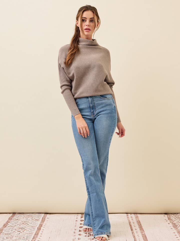 RIVIR – Großhandel Strickpullover – Damen – Lina Stricktop mit Stehkragen in Übergröße16