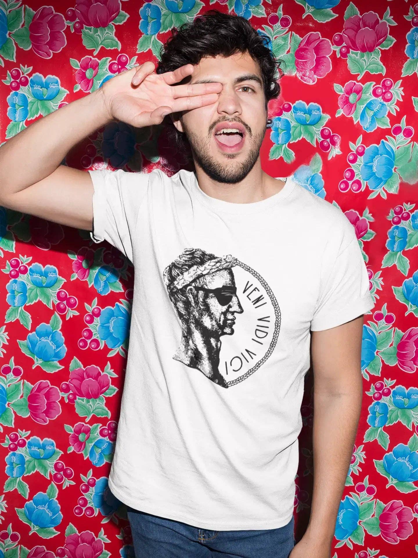 ULTRABASIC - Graphic Men's Veni Vidi Vici T-Shirt Printed Letters Vintage White for wholesale on Faire1