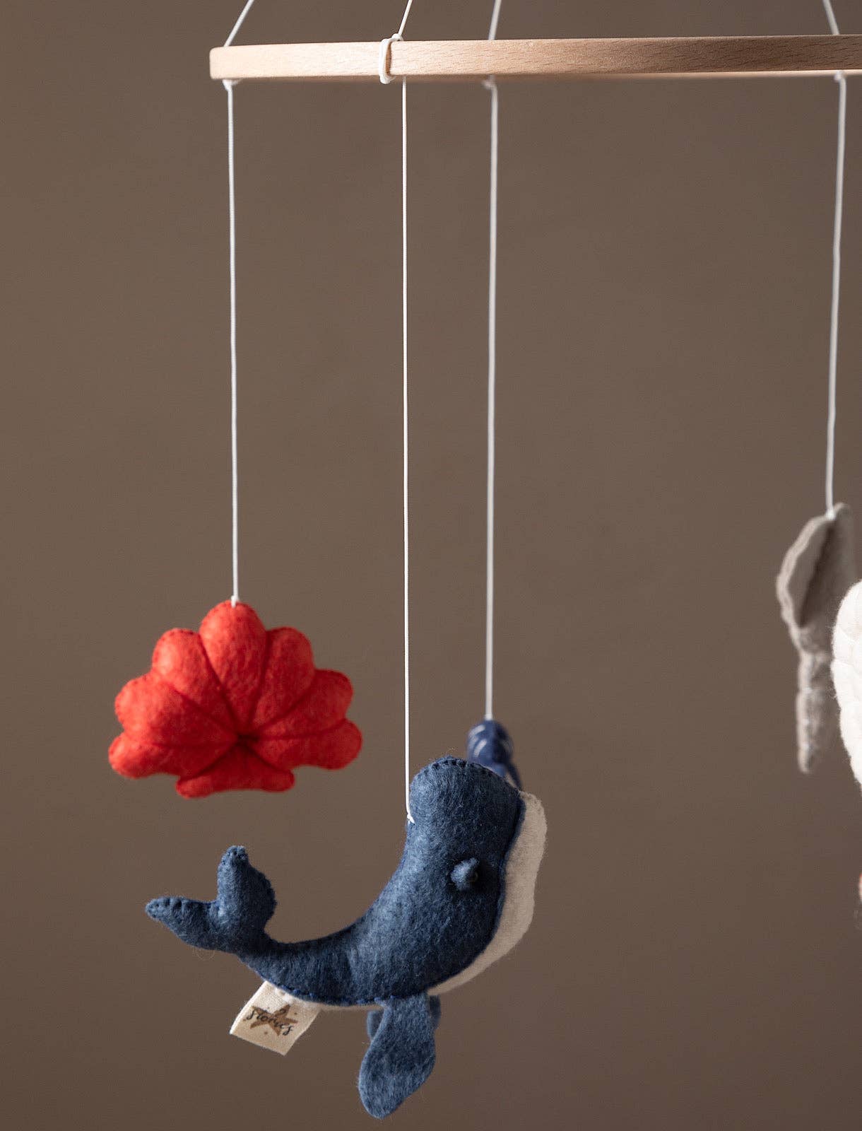 2 Stories - Wholesale Baby Mobile - ELIAS Baby Mobile1