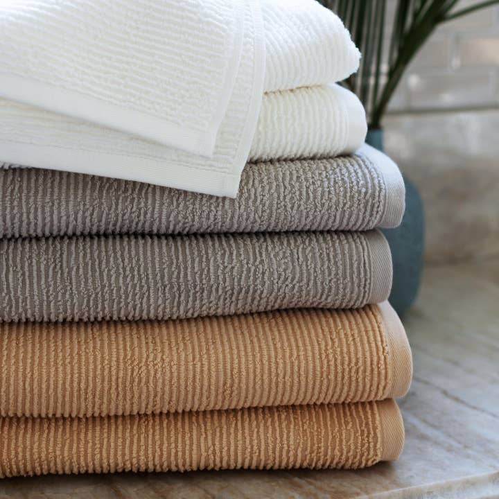 Asciugamano da bagno in cotone turco a coste morbido e ad asciugatura rapida per la vendita all'ingrosso da parte di Pine & Palm Home