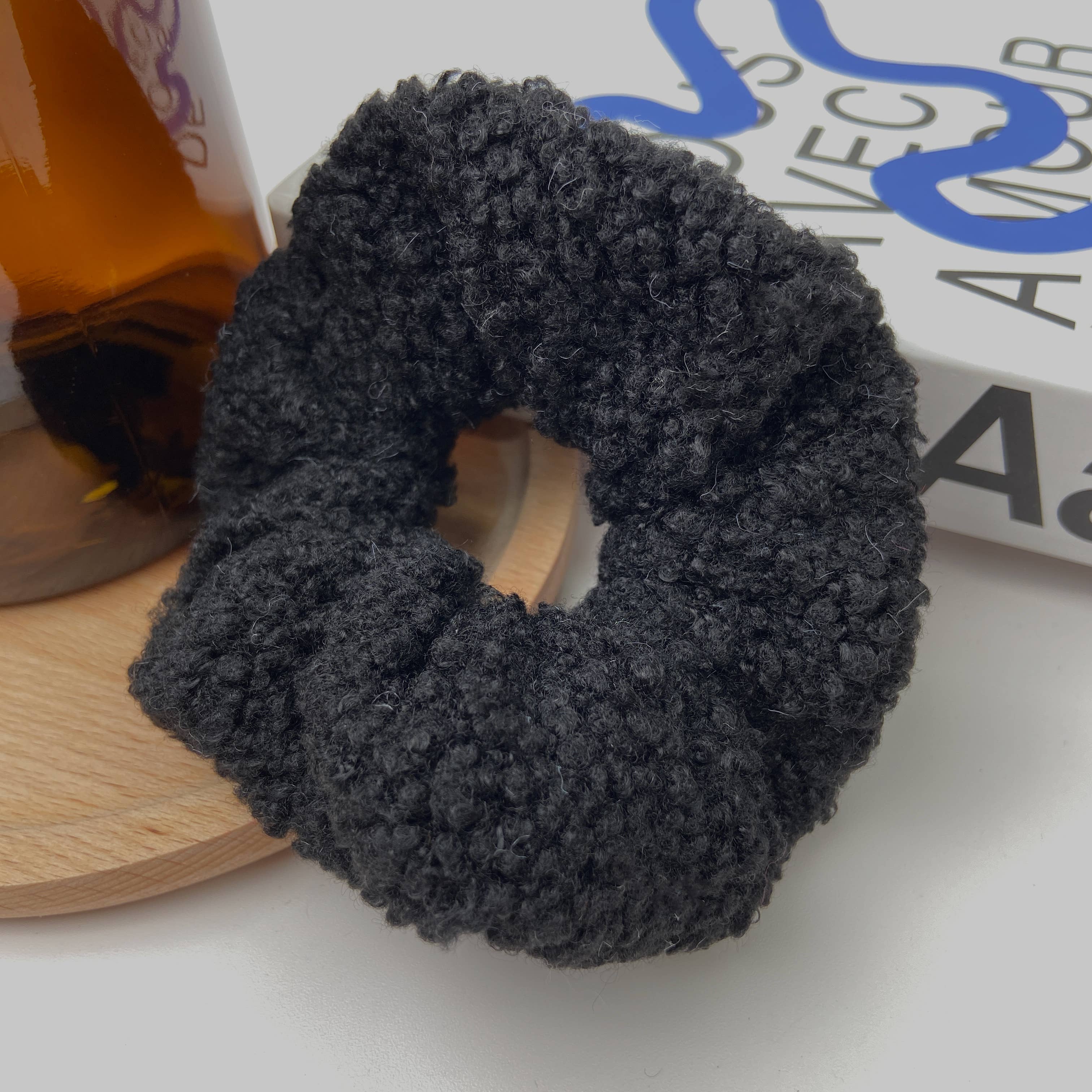 SoapElenGlen – wholesale Scrunchie - Women’s – Solid Color Scrunchie Hair Tie5