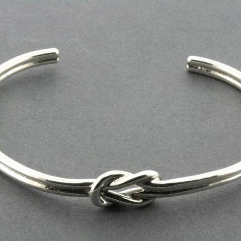 Sølv reefknude manchet for engroshandel hos Makers & Providers