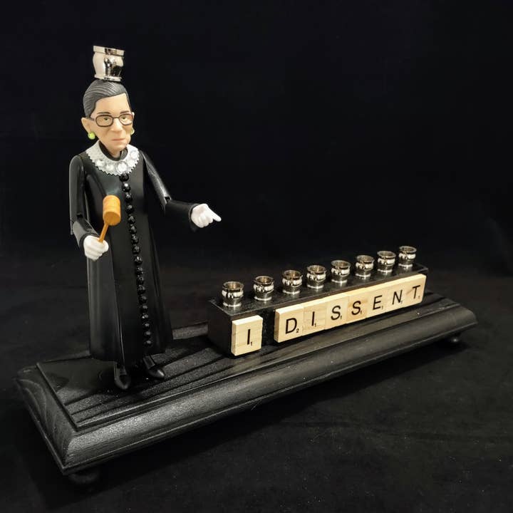 Eclectic Judaica - Vente Menora - Menorah RBG I Dissent ORIGINAL pour homme5