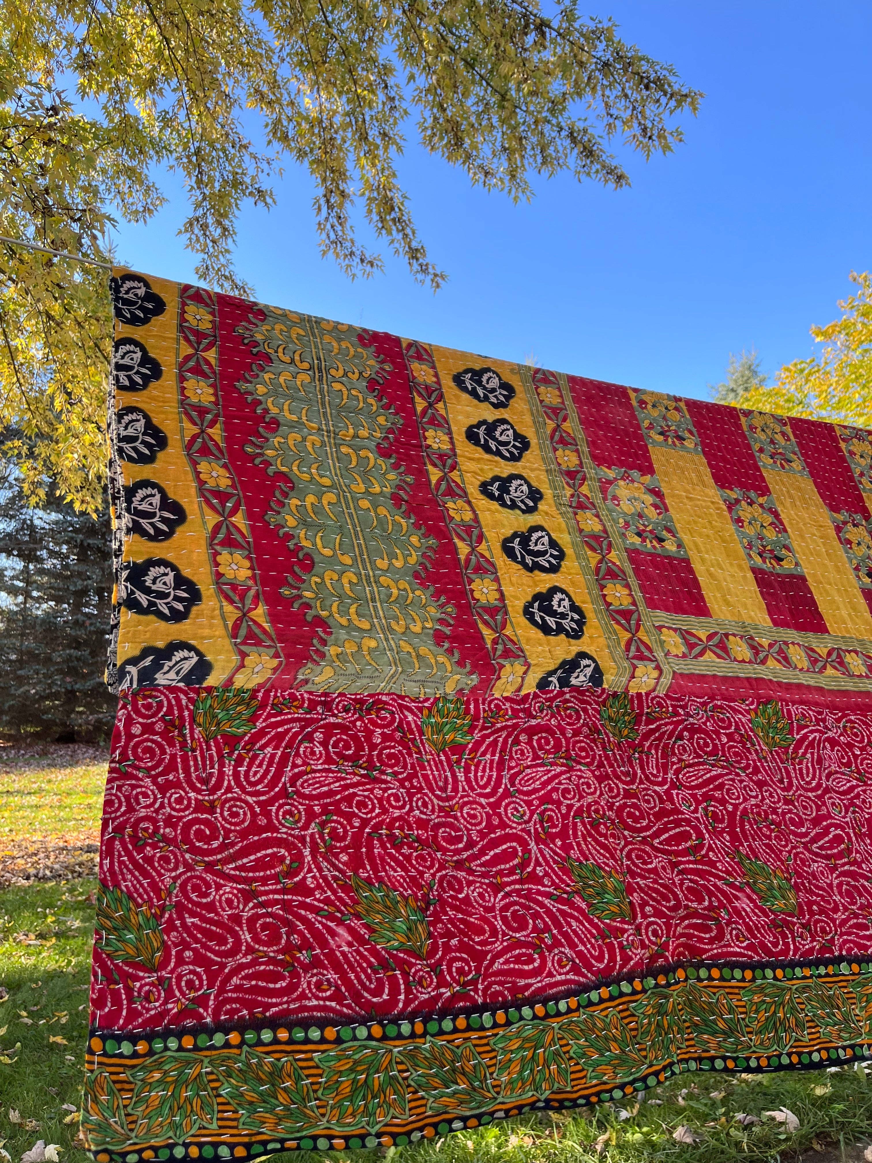 Hopes Unlimited - Wholesale Throw Blanket - Sari Kantha Throw Blanket6